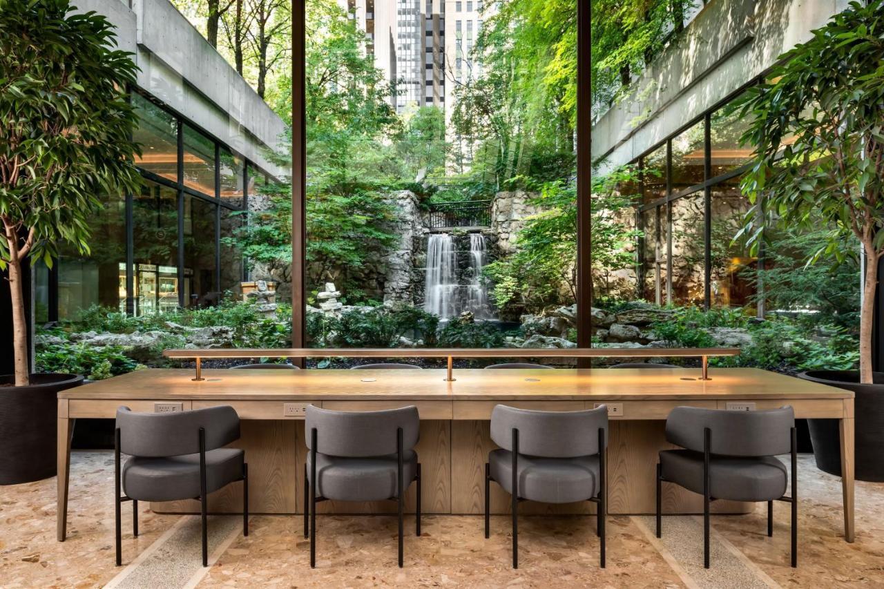 Sheraton Centre Toronto Hotel Экстерьер фото