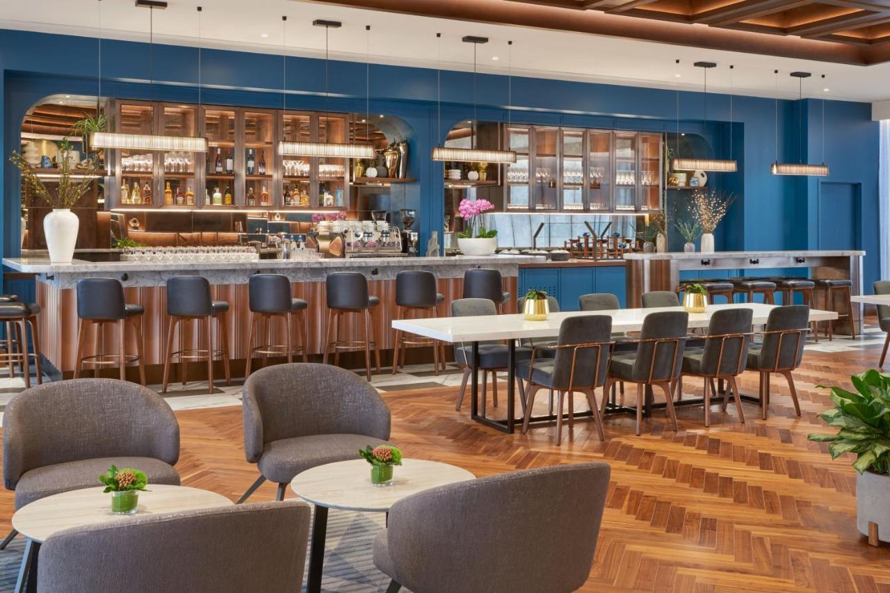 Sheraton Centre Toronto Hotel Экстерьер фото
