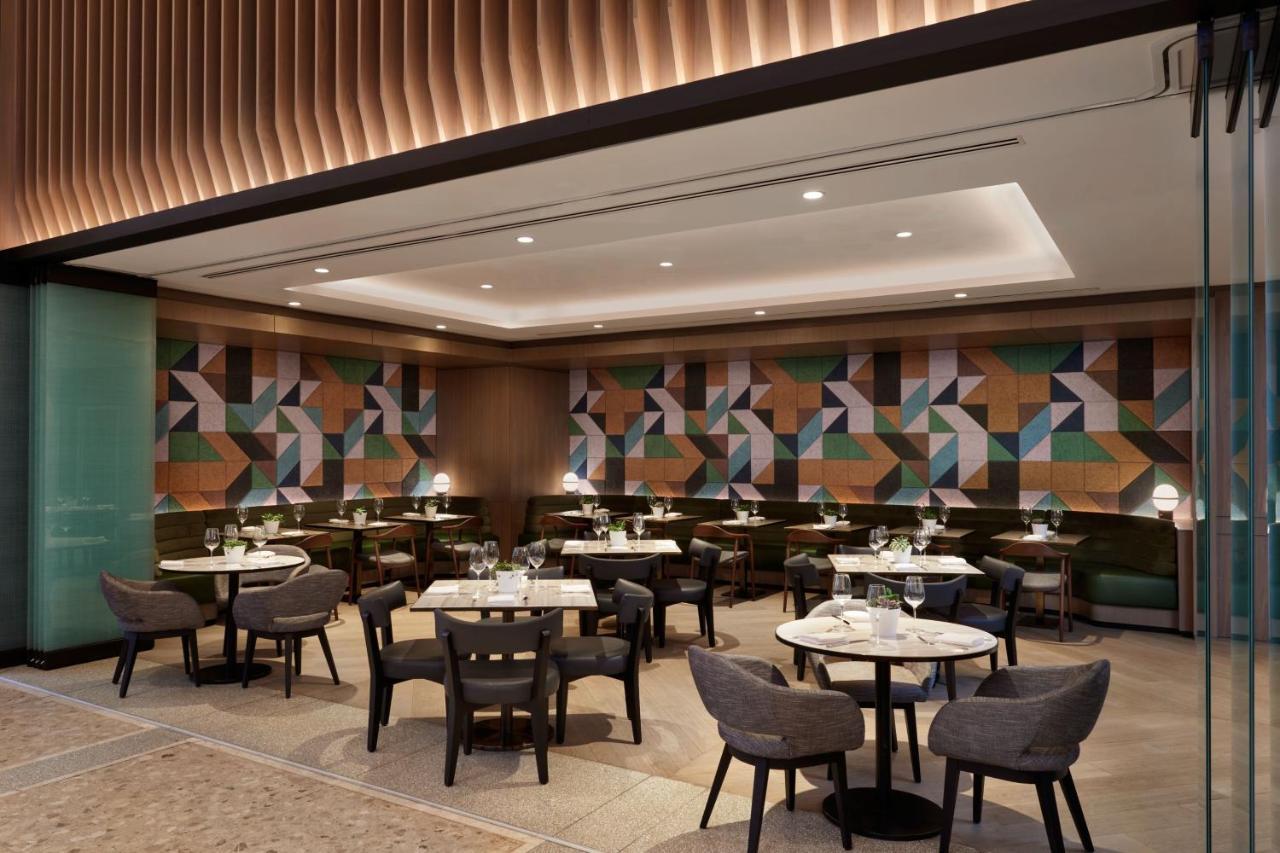 Sheraton Centre Toronto Hotel Экстерьер фото