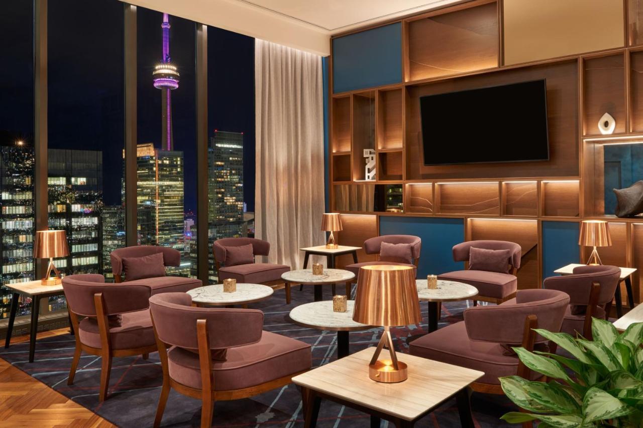 Sheraton Centre Toronto Hotel Экстерьер фото