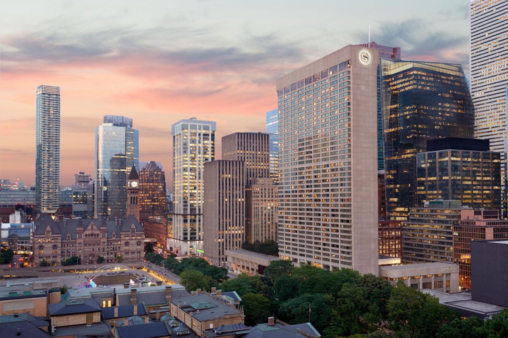 Sheraton Centre Toronto Hotel Экстерьер фото