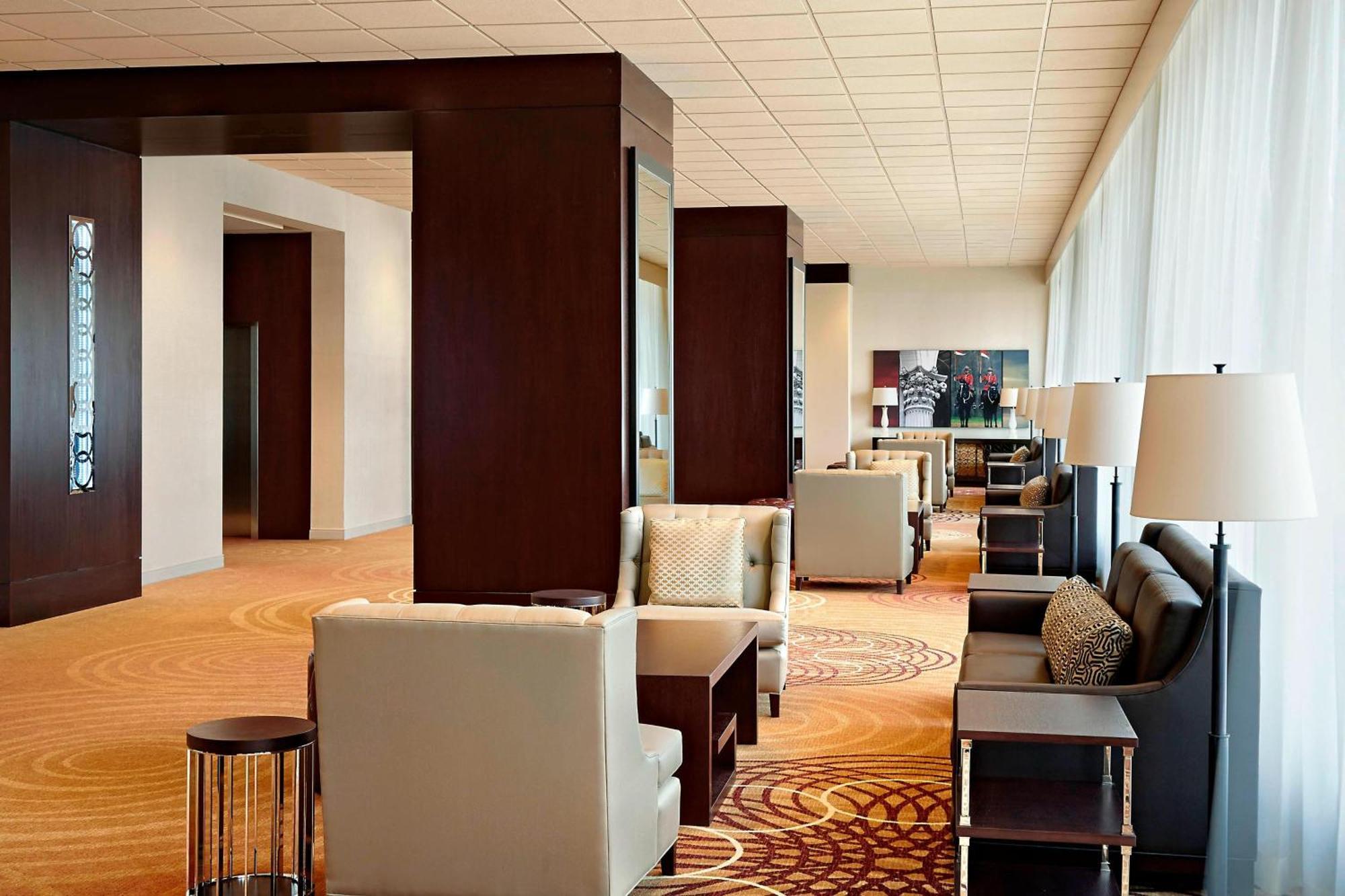 Sheraton Centre Toronto Hotel Экстерьер фото