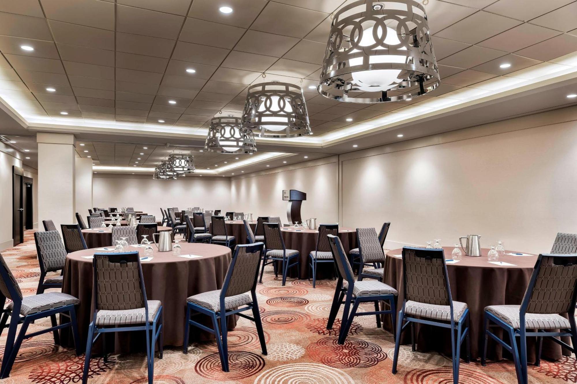 Sheraton Centre Toronto Hotel Экстерьер фото